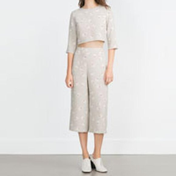 ZARA 2 PCS gray culottes pants with a floral with red dots print top size M - Picture 2 of 12